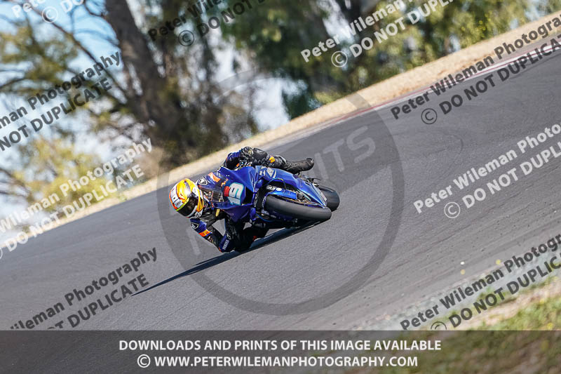 cadwell no limits trackday;cadwell park;cadwell park photographs;cadwell trackday photographs;enduro digital images;event digital images;eventdigitalimages;no limits trackdays;peter wileman photography;racing digital images;snetterton;snetterton no limits trackday;snetterton photographs;snetterton trackday photographs;trackday digital images;trackday photos